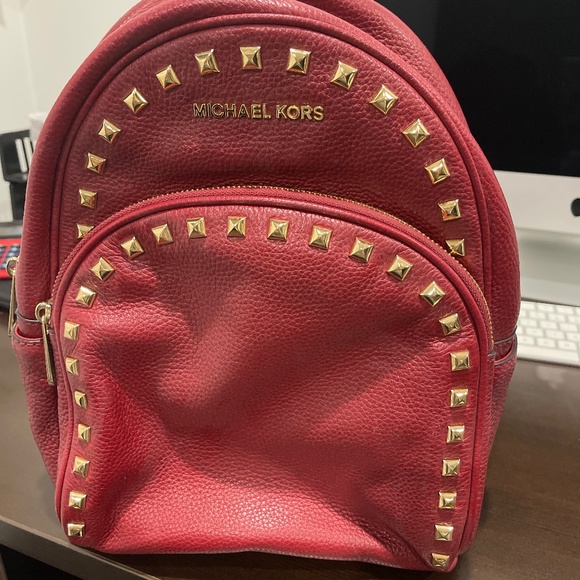 Michael Kors Handbags - Michael Kors backpack purse